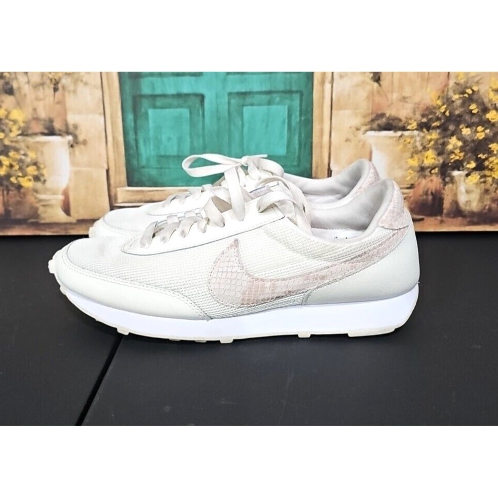 Nike Daybreak Snail Snakeskin Sneakers Women's 9.5 White Pink Retro Dh4262-100